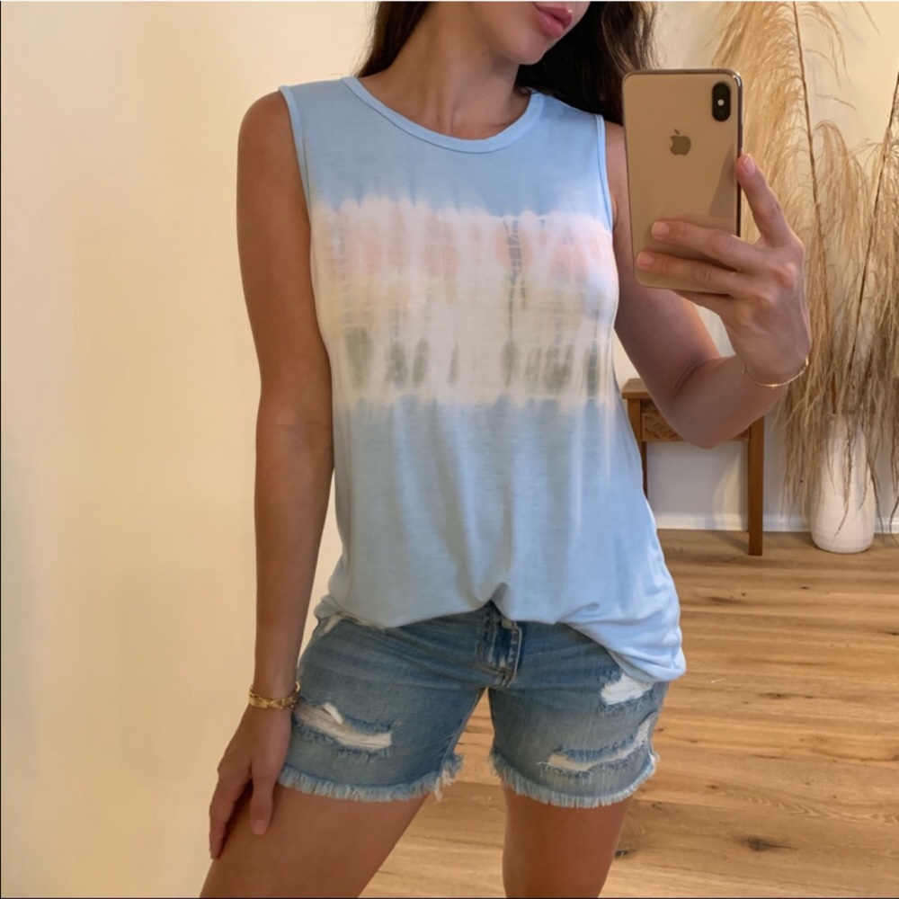 🔄🆕 Reposh Summertime Tie Dye Tank